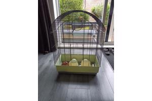 Gebruikte in goede staat zijnde vogelkooi