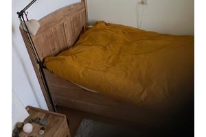 Houten ledikant 130x190, met matras