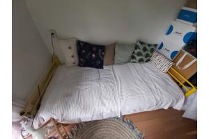 Eenpersoonsbed met stalen bedframe, spiraalbodem en matras