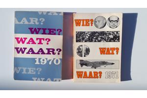 32 boeken WIE WAT WAAR 1947 - 1984