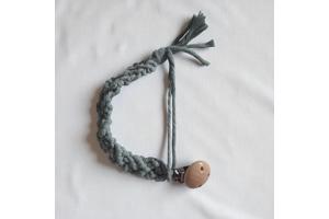 Speenkoord macrame khaki