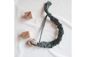 Speenkoord macrame khaki