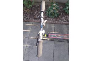 spacescooter met verstelbare stuurhoogte