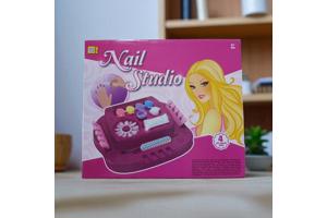 Nagelstudio met glitters vanaf 6 jaar