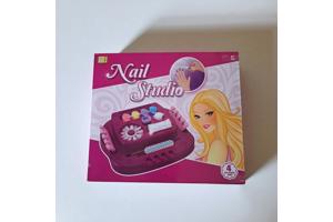 Nagelstudio met glitters vanaf 6 jaar