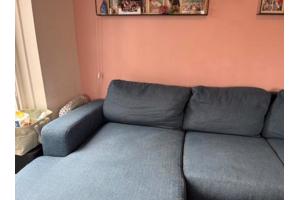 Donkerblauwe bank met loungegedeelte - 250 cm breed