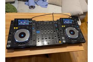 Pioneer DJ set CDJ 2000 nexus en DJM 850