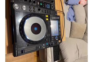 Pioneer DJ set CDJ 2000 nexus en DJM 850