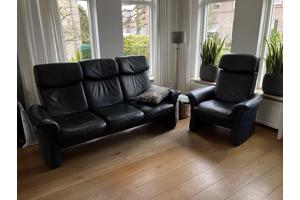 Zwart leren bankstel