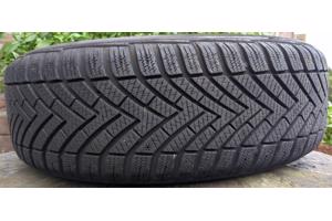 4 winterbanden 185/60 R15 met stalen velgen 6Jx15H2