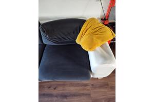 Hoekbank + hocker op te halen vanaf 30mei