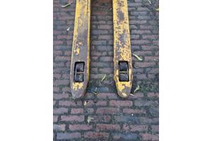 Pompwagen - werkt nog, versleten