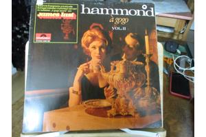 Lotje van 8 L.P.'s  James Last