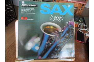 Lotje van 8 L.P.'s  James Last