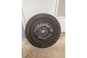 Winterbanden Citroen C1 op velgen