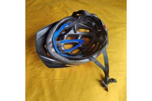 Fietshelm / sportfiets helm - goede staat