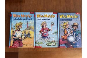 AVI 6 Wilde Mathilde : dieren in nood ( 7+) Margot Edens