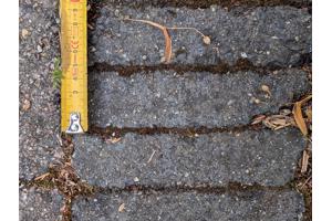 Betonklinkers (±18 m²) – zelf verwijderen