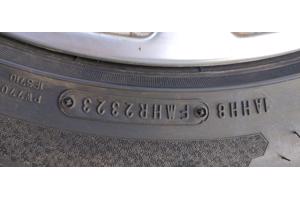 Originele Audi velgen met zo goed als nieuwe winterbanden