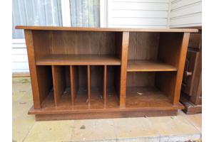 TV kast 120 breed, 47 diep en 70 hoog