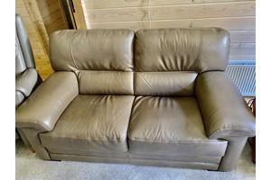 Sta op stoel Italiaanse leren bank plus Fauteuil in een €950