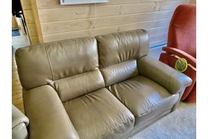 Sta op stoel Italiaanse leren bank plus Fauteuil in een €950