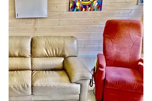 Sta op stoel Italiaanse leren bank plus Fauteuil in een €950