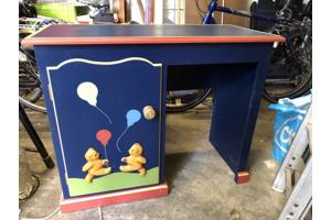 Kleding Kast en commode/bureautje voor kinderkamer