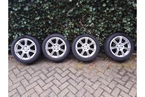 Velgen met winterbanden