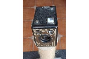 Kodak Brownie Six-20 Model E boxcamera uit 1953-1957.