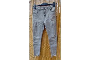 Jeans van Newplay, maat 38/M