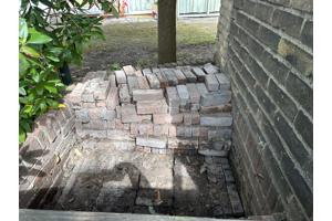 ca. 300 Waaltjes klinkers tegels voor terras buiten
