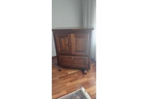 Mooie houten tv kast