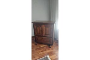 Mooie houten tv kast