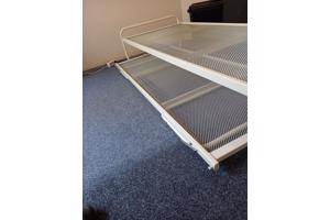 Bed met onderschuifbed