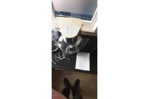 Keukenmachine van het merk Kenwood.