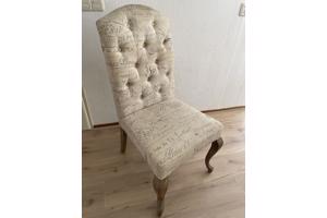 Gebruikte stoelen 4 stuks