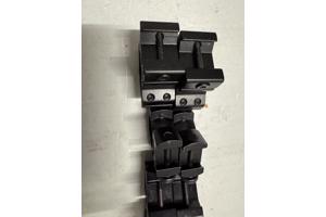 Montage blokken richt kijker scoop