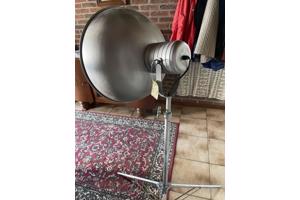 Industri&#xEB;le lamp, 3 poot