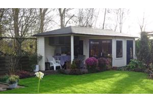 Blokhut 4355Z met overkapping