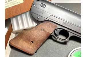 Record Champion wedstrijdpistool met magazijntje