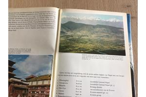 Nepal, is een land in Azië, gelegen in de Himalaya tussen