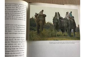 Nepal, is een land in Azië, gelegen in de Himalaya tussen