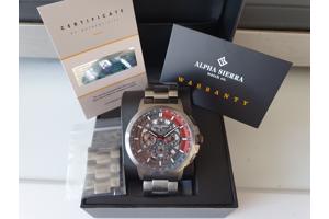 Horloge Alpha Sierra Titan( limited edition)