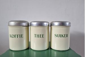 Koffie,thee en suiker emaille bussen