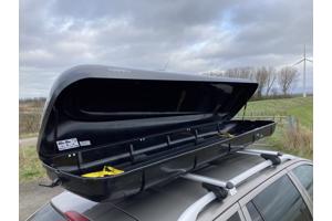 Dakkoffer skikoffer 430 liter te huur