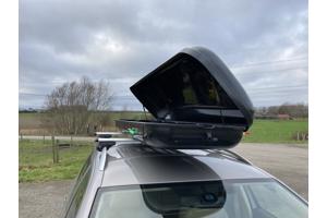 Dakkoffer skikoffer 430 liter te huur