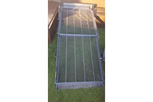 Tekoop oprijplaat voor de bus