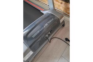 Inklapbare loopband FOCUS FITNESS JET 5 zo goed als nieuw!!