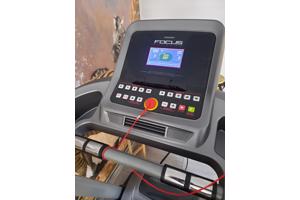 Inklapbare loopband FOCUS FITNESS JET 5 zo goed als nieuw!!